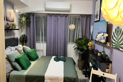 Image de Tropical Vibe Studio Condo Unit w/ Full T&B, Kitchen & Balcony w/ Great Views!