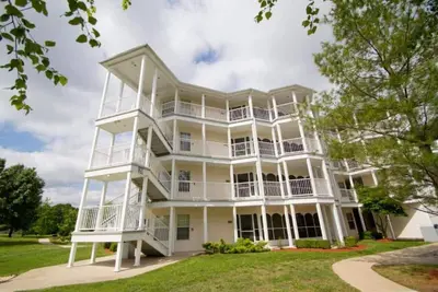 Image de Diamond - The Suites at Fall Creek - 2bd