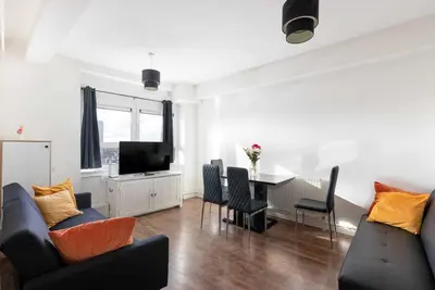 Image de Stylish 2-Bed Apartment with Stunning City Views in Bethnal Green