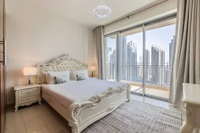 Image de Spacious 3-Bedroom Apartment with Stunning Downtown City Views