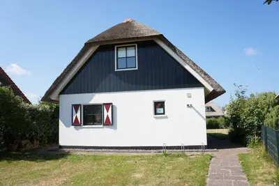 Image de Holiday home Buitenplaats 83 in Callantsoog. Suitable for 5 people with 2 bedrooms.