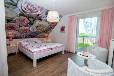 \"landhaus Rothenburg\"-modernes Haus in Freier Natur vor den Toren von Rothenburg