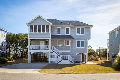 Image de Steps to Beach, Pool & Tennis in heart of Corolla