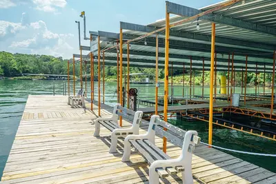 Image de Tribesman Resort #14 - Renovated Condo, Minutes to Silver Dollar, Great Location