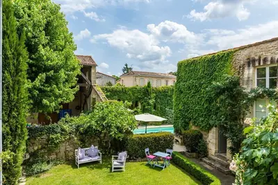 Image de Maison Acacia - Six Chambres Villa, Couchages 12