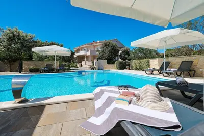 Image de Appartement de vacances pour 5 personnes env. 65 qmà Petrčane, Dalmatie (Zadar et environs)