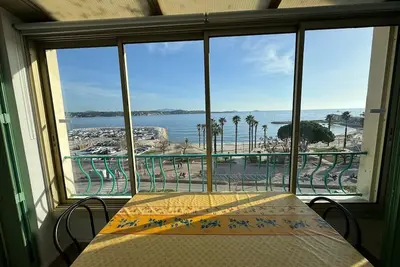 Image de Appartement 1 chambre, clim, port de Bandol