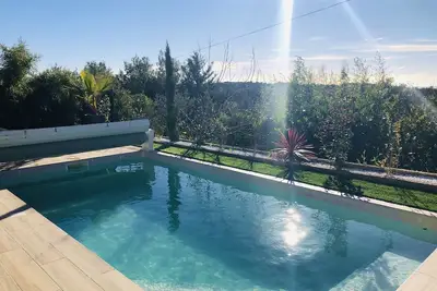 Image de Villa 3 chambres, clim, piscine, rénovée, vue mer