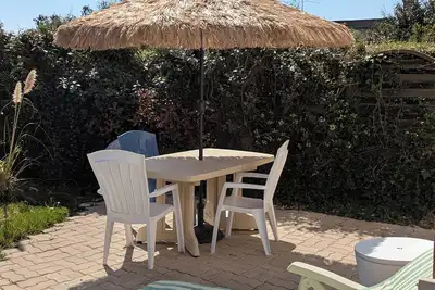 Image de Maison à 200 mètres de la plage! parking privatif, idéal pour les familles