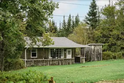 Image de Log Cabin #1 - Hubbards Beach
