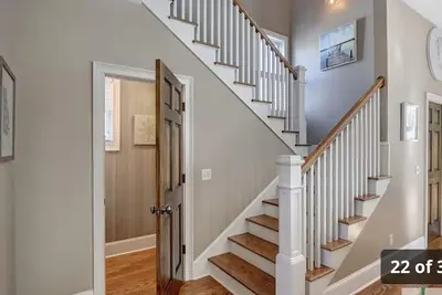 Image de Heart of Savannah- Stay in the Desired Historic District- Walking Distance