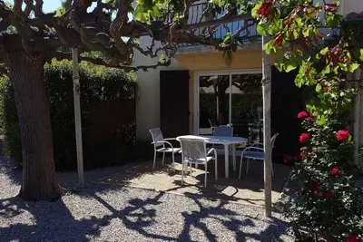 Image de Maison Latour bas Elne, 6 km des plages.