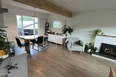 Image de Bright and sunny 3 bedroom