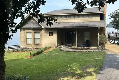 Image de Landmark Lodge - Lake Blackshear - minutes from Ga Veterans State Park!