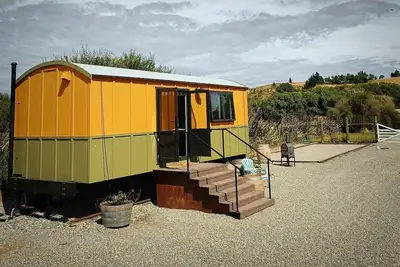 Image de Galloway Getaway: Rural serenity, adventure & local charm await. Pet Friendly!
