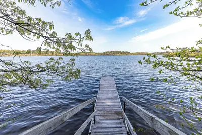 Pond Perch: 239-B  Brewster Pond Front Perfection, Walk to Private Beach