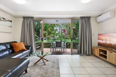 Image de Beachside 2-Bed with Parking, Pool, Spa & Bbq