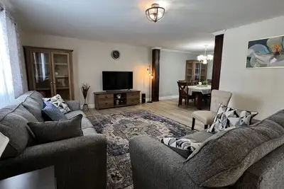 Image de 4 Bedroom, 2. 5 bathroom Spacious House in Kettering