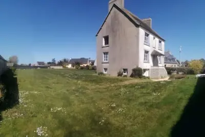 Image de Grande maison dans un village côtier du Finistère