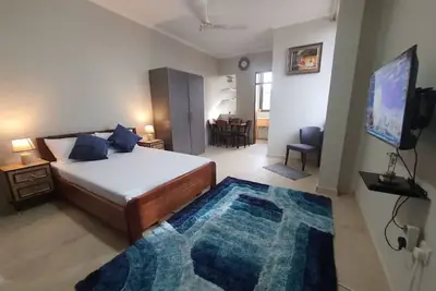 Image de Spacious Flat Free Parking Wi-fi Oyibi
