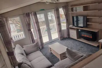 Image de Bluebell corner - with small enclosed decking