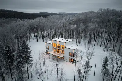 Image de Chalet rental Mont-Tremblant