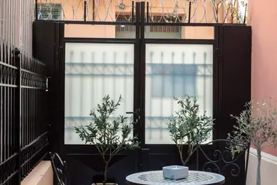 Image de Elaia Athens Boutique themed with the Olive Tree.