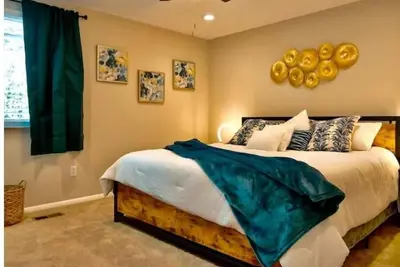 Image de Gateway to Heaven is in Historic Roswell!