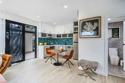 Image de Pool House Hideaway In Quiet Neighborhood