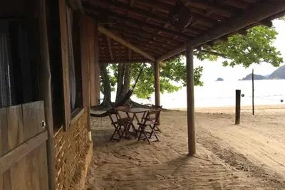 Image de Chalet Pauapique, Praia do Sono, Beira-mar