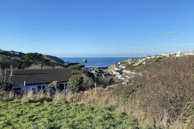 Image de Cliffside 3 Bedroom House with Sea Views
