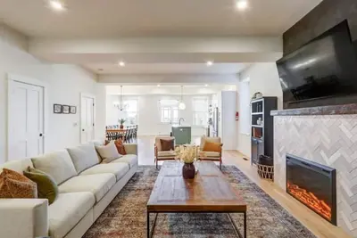 Image de The House at Legacy Manor/Close to Sight & Sound & Downtown Lancaster