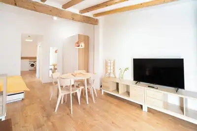 Image de Cos del Bou by Unik Vacation