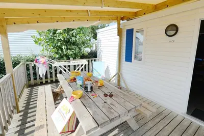 Image de Camping 4 étoiles - Piscine  - eeiaee