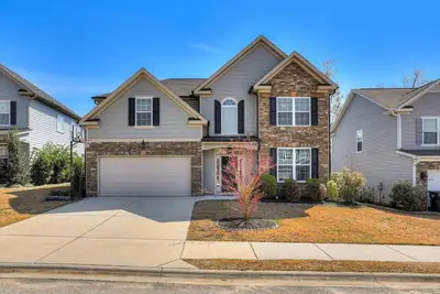 Image de 2024 Augusta National Masters Rental in Evans, Ga 4 Br W/2. 5 Bath w/comm pool