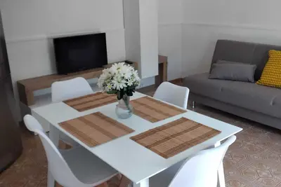 Image de House Villa: quiet detached house suitable for family group.