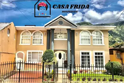 Image de Casa Frida espectacular hospedaje para Familias o Grupos a 4 minutos del centro.