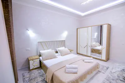 Image de Cozy Two-Storey House. Family-Friendly