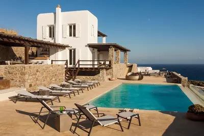 Image de Villa Louros - Huit Chambres Villa, Couchages 16