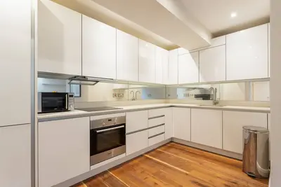 Image de Beautiful 2-Bed Apartment in London