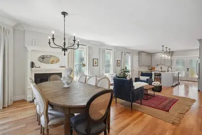 Image de Classic Boston Home | near T