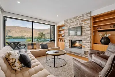 Image de Lakefront Premier - 3 Bedroom