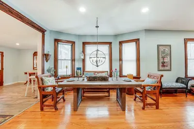 Image de DePue Vacation Rental < 1 Mi to the Lake!