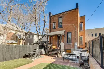 Image de 1 Mi to Coors Field: Cozy Denver Studio w/ Patio!
