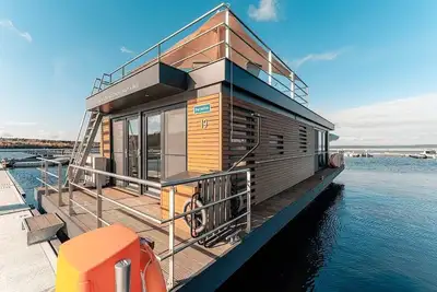 Image de Hausboot für 6 Gäste mit 45m² in Klitten