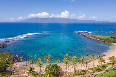Image de Walk to the Kapalua Beach, New Bespoke Luxury Golf Villa, Ocean & Golf Views