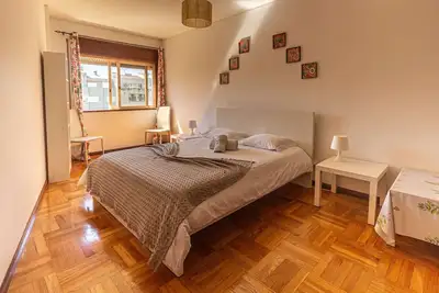 Image de Appartement moderne avec 3 chambres et 2 terrasses, près de la mer, pour jusqu'à 7 personnes.