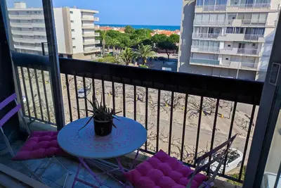 Image de Appartement avec Wifi, climatisation et parking - 400m de la plage