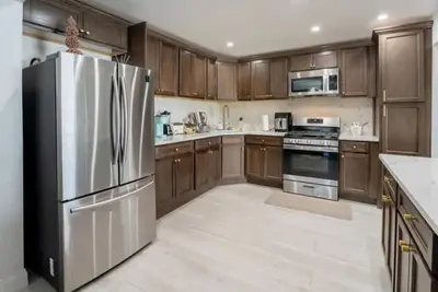 Image de Home Away From Home