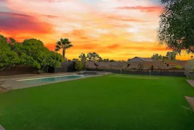 Image de Chandler 4br - Heated Pool & Golf & Fam Friendly!
